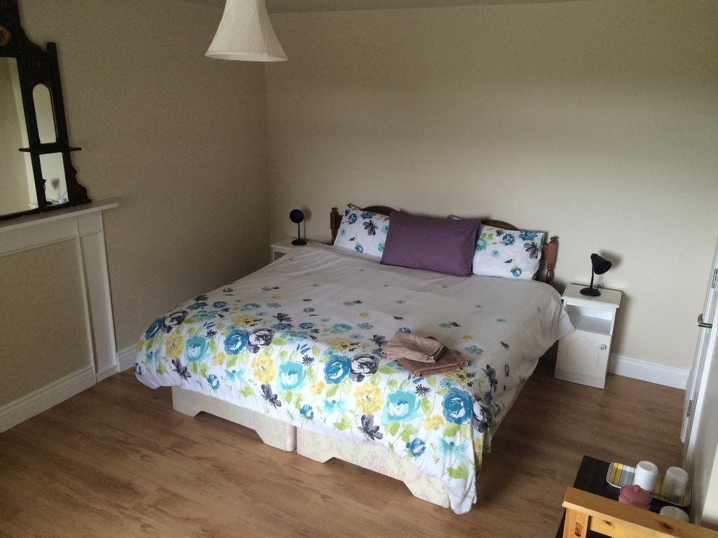 Dromin House Killarney Room photo